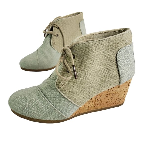 Toms Shoes - Toms Burlap Ankle Booties Mint Green Lace Up Cork Wedge Casual Boho Boots